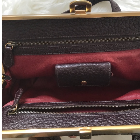 Prada burgandy doctor's leather bag - Picture 7 of 8